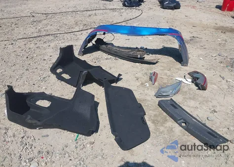 2018 Hyundai Elantra Value Edition из США, поврежденный, VIN 5NPD84LF8JH224851